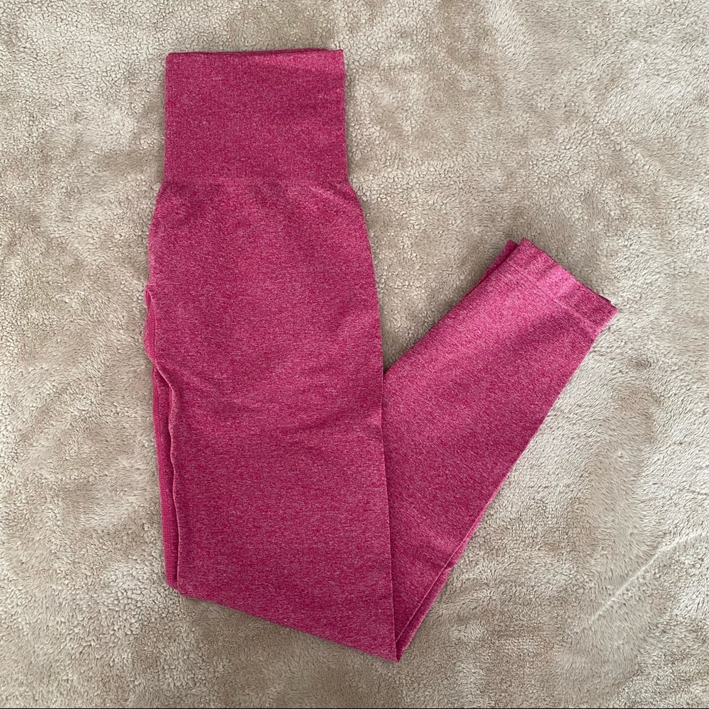 SOLD! NVGTN - Crimson NV Seamless - XS
